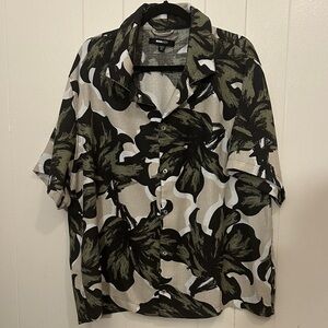 NovaMen Black and Green Floral Button-Up Shirt